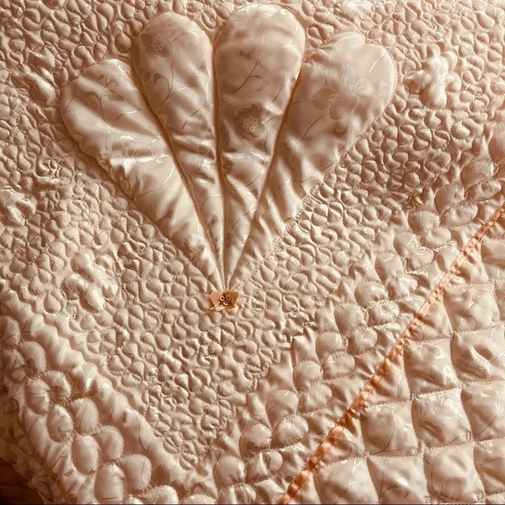 Vintage Quilt Blanket Matelasse Peach
